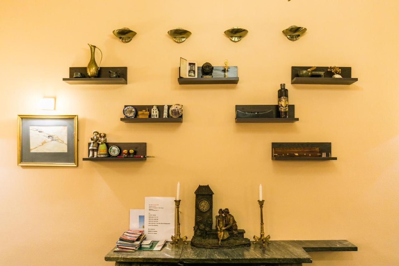 Apartment At 12 Baratashvili Street Tbilisi Esterno foto