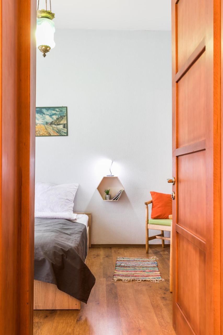 Apartment At 12 Baratashvili Street Tbilisi Esterno foto